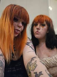 8 of us all out for NYD We are in the Rockingham Arms,, Elephant & Castle.  Table 81 Any drinks appreciated Thanks.