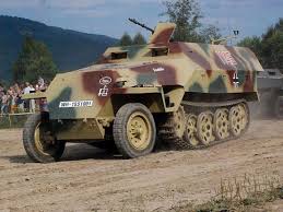 Sdkfz 251/1 armored personnel carrier. Sdkfz 251 2 Ot 810