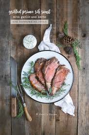 The ribs themselves yield about 1/3 to 1/4 of their weight as edible meat. Smoked Prime Rib Roast With Herb Garlic Crust Family Spice