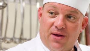 Gil Logan's Instagram, Twitter & Facebook