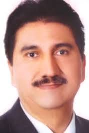 Alfred Benavides's Instagram, Twitter & Facebook