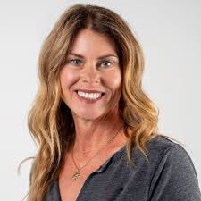 Michelle Farmer Smith , Associate