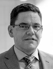 1#38314#2#2018_13_02 I#3#052-055#4#W Prozesse Dräxlmaier#5#254125#6#print