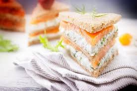 Mini Club Sandwichs Au Saumon Par Monoprix Gourmet Food Gourmet Yummy Lunches