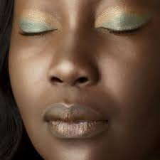 Les pertes épaisses, blanches et crémeuses. Mesdames Et Mesdemoiselles Voici Les Astuces Pour Eviter Les Pertes Blanches Aminata Com L Information En Guinee Et Dans Le Monde