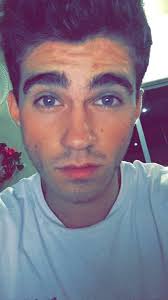 Noah Fields (@noahholtfields)