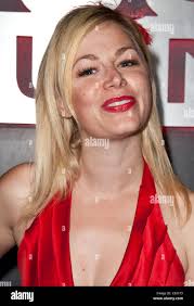 Jessica cameron hi-res stock photography and images