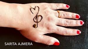 From pears to papaya, there are more fruits that begin with the letter p than you might expect. Diy Alphabet P With Heart Henna Tattoo Design For Hand For Beginners Unique Style Henna Tattoo Youtube