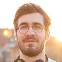 Louis Lauer's Instagram, Twitter & Facebook