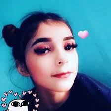 Mona Reyes (@MonaRey69301980)