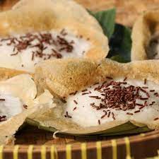 Tepung beras dapat dijadikan menjadi berbagai macam olahan makanan atau camilan yang sehat untuk dikonsumsi. Mau Jajanan Pasar Yuk Coba 8 Kue Dari Tepung Beras Camilan Yang Enak Dan Mengenyangkan 2020