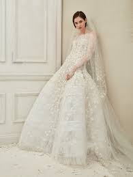 View 238 section 8 apartments in los angeles, california. Oscar De La Renta Fall 2019 Bridal Collection Elegantwedding Ca