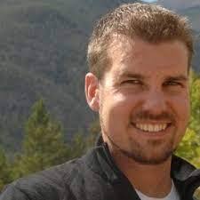 Richard Underdown's Instagram, Twitter & Facebook