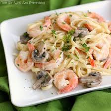 Creamy Shrimp And Mushroom Pasta Receta Food Recetas Camarones Recetas Y Pasta Con Mariscos