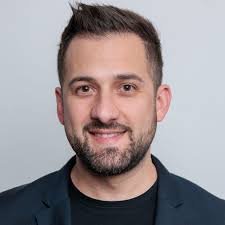 Trevor Waddell's Instagram, Twitter & Facebook