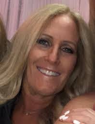 Debra Leos's Instagram, Twitter & Facebook