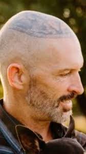 Sean Henschel's Instagram, Twitter & Facebook