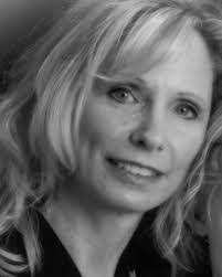 Debbie Dahl's Instagram, Twitter & Facebook