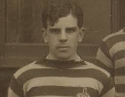 Harriett Holliday's Instagram, Twitter & Facebook