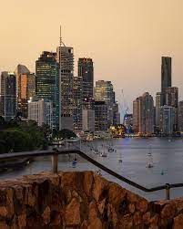 The City Of Brisbane Is A Lively Energetic And Vibrant City Bursting With Opportunity And Progression Designer Stores Luxury Hotels Luxury Hotel Brisbane City