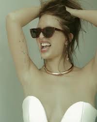 1.Ivana alawi na maganda 2.vice Ganda 3.marian rivera 3.nadine lustre  4.mona alawi 5.glyza decastro 6.sanya lopez 7.ann curtiz 8.andrea  brillantes 9.gillian wards 10.angel locsin (1,2,3,4,5,6,7,8,9,10)  #hiringadmin