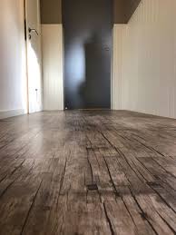 Hallo und herzlich willkommen auf unserer webseite. Bodensanierung Mit Pvc Bodenbelagen Gunstig Schnell Sauber