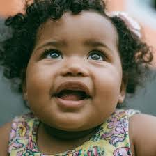 Elizabeth Means's Instagram, Twitter & Facebook