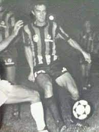 (1:4) accordingly,in the lim it c ! Roberto Depietri