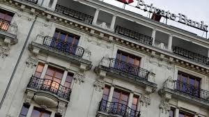 Analizează grafice de monedă istorice sau rate live dolar american / dolar american și obține alerte de rate gratuite direct. Cine Este Romanul Cu 800 De Milioane De Dolari Intr Un Cont Secret In ElveÅ£ia