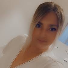 Nicole Griffey's Instagram, Twitter & Facebook