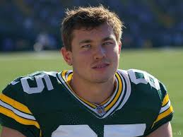 James Jones won a close one for average player loved by fans! Today's is  bad player, loved by fans. : r/GreenBayPackers