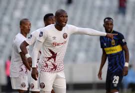 Kaizer chiefs release hunt from his contract. Kaizer Chiefs Complete The Signing Of Sought After Defender Report