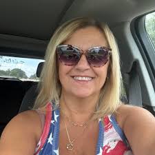 What are some affordable hair dressers for color and cut in the Apopka area?