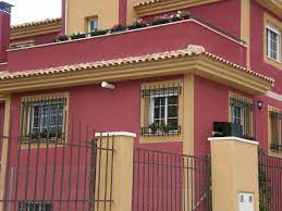 Y para limitar las opciones en los colores, durante la escogencia entre tanta variedad de pinturas de exterior, recomiendan tener en cuenta la tonalidad de las otras casas del vecindario, así. 17 Ideas De Exteriores De Casas Modernas Exteriores De Casas Casas Exteriores De Casas Modernas