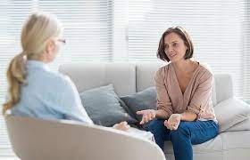 Eine psychotherapie ist notwendig, wenn die gedanken, gefühle und das verhalten eines menschen dessen lebensqualität beeinträchtigen. Psychotherapie Dauer Ablauf Nutzen Kosten Minimed At