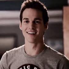 He is known for his role as kai parker in the sixth season of the cw's television series the. Kai Parker Jennadelena Twitter