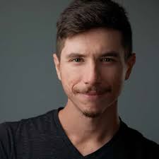 Derek Howlett's Instagram, Twitter & Facebook