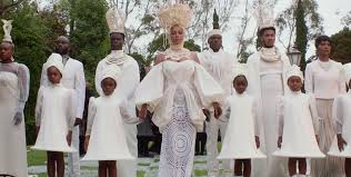 Fashion highlights from beyoncé's black is king film. See Beyonce S Best Fashion Looks In Black Is King