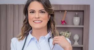 Sylvia Brito's Instagram, Twitter & Facebook