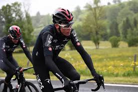 Chris froome says his horror crash at the criterium du dauphine felt like a 'freak accident' from a i think it really was one of those freak, freak accidents, froome said in a video released by team. Chris Froome Injury Nightmare Continues With Freak Kitchen Knife Accident London Evening Standard Evening Standard