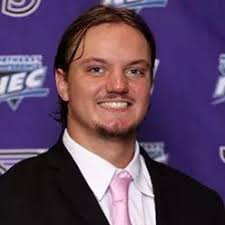 Curtis Whiting (@Curtthehumble1)