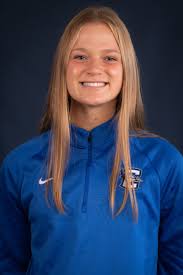 Karina (@karinagilson28)