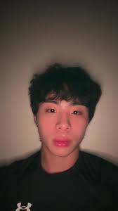 in What School Is Desmond Koolen