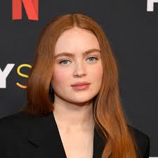 Sadie Sink reaparece sin su icónica melena pelirroja e impacta con su corte  más extremo