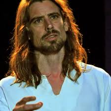 Jesus Christ Superstar actor saves family from burning home