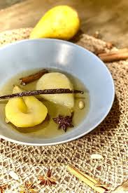 Poires Pochees Aux Epices Sans Sucre Recette Poires Pochees Poire Recette Alimentation