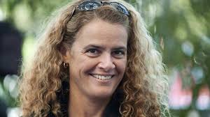 The governor general is directly appointed by the prime minister of canada, and until fairly recently it was common for the appointment to be openly partisan. Julie Payette Meet Canada S Next Governor General National Globalnews Ca