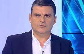 Radu tudor ionescu, andreea l. Radu Tudor Dat AfarÄƒ De La Antena 3 De Mihai Gadea DupÄƒ Jignirile Aduse Flaviei GroÈ™an