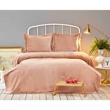Karaca home yatak örtüsü modellerini, çeşitlerini ve kullananların yorumlarını incele, trendyol'a özel indirimli fiyatları kaçırma! Karaca Home Gabriel Pudra Cift Kisilik Soft Yatak Ortusu Seti Karaca Home