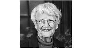 Betty Doria's Instagram, Twitter & Facebook